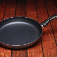 Swiss Diamond - 11" XD Non-Stick Fry Pan with Lid (28 cm) - XD6428C
