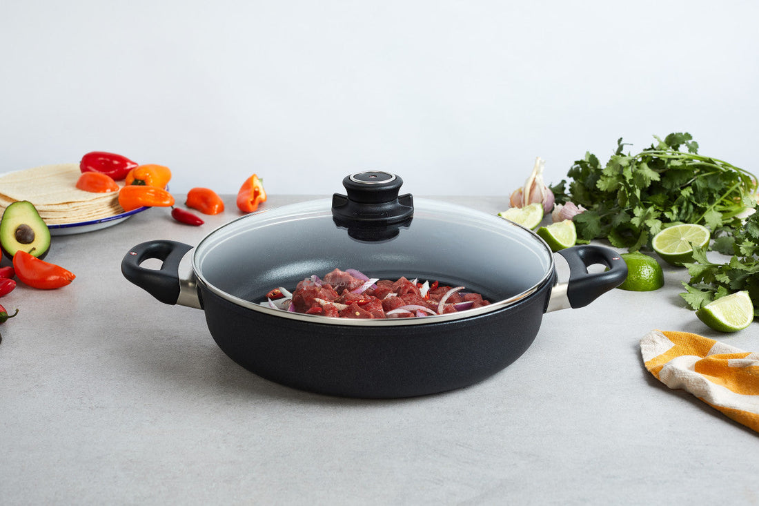 Swiss Diamond - 11" XD Non-Stick Induction Sauteuse with Lid (28 cm) - XD6628ic