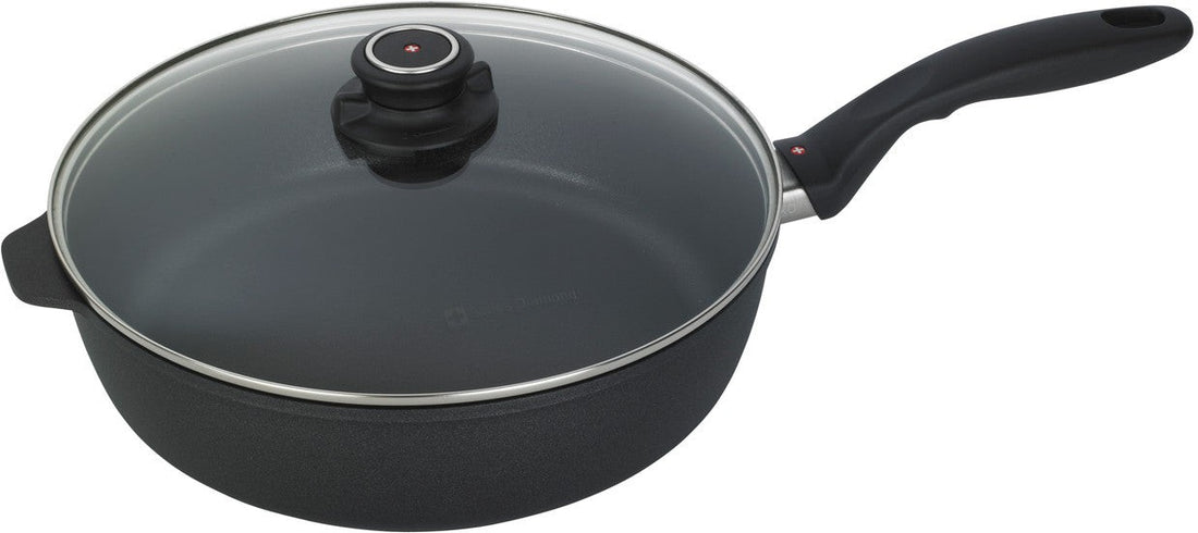 Swiss Diamond - 11" XD Non-Stick Sauté Pan with Lid (28 cm) - XD6728C