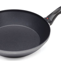 Swiss Diamond - 11" XD Non-Stick Stir Fry Pan with Lid (28 cm) - XD6528c