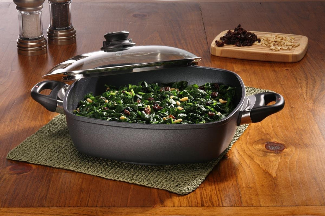 Swiss Diamond - 11" x 11" Classic Nonstick Square Casserole with Lid - (5 QTs) - 66282C