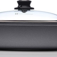 Swiss Diamond - 11" x 11" XD Non-Stick Induction Square Sauté Pan with Lid (28 cm x 28 cm) - XD66283ic
