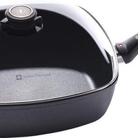 Swiss Diamond - 11" x 11" XD Non-Stick Induction Square Sauté Pan with Lid (28 cm x 28 cm) - XD66283ic