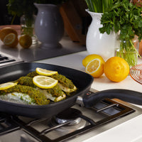 Swiss Diamond - 11" x 11" XD Non-Stick Square Fry Pan (28 cm x 28 cm) - XD6328