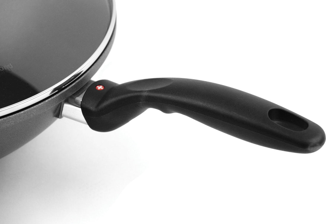 Swiss Diamond - 12.5" XD Non-Stick Induction Wok with Lid & Rack (32 cm) - XD61132iC