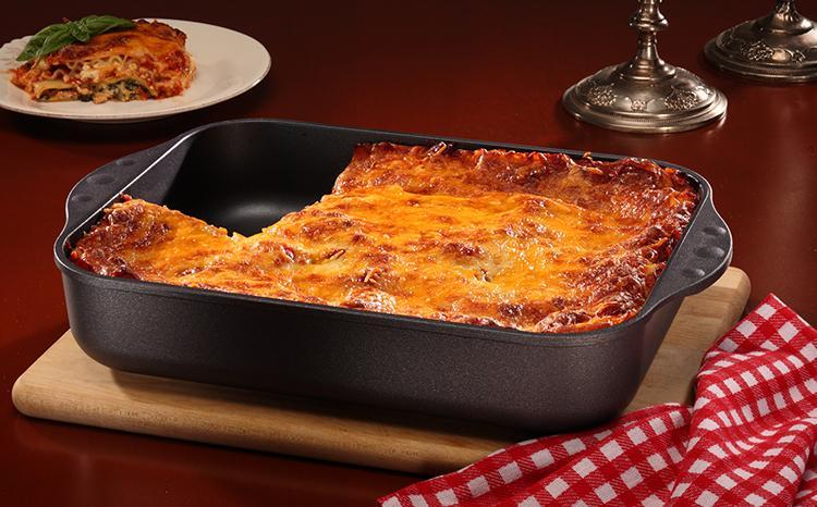 Swiss Diamond - 12.5" x 10" XD Non-Stick Roasting Pan (32 cm x 25 cm) - XD63225