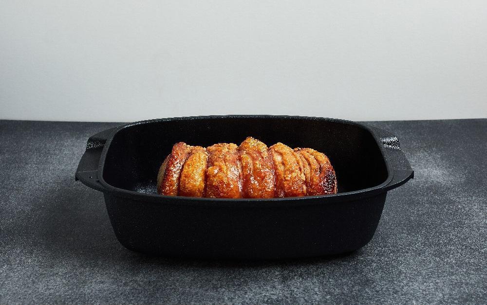 Swiss Diamond - 13" x 8" XD Non-Stick Roaster with Lid (33 cm x 21 cm) - XD61033c