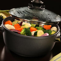 Swiss Diamond - 2 L Classic Nonstick Casserole with Lid (8") - 6820C