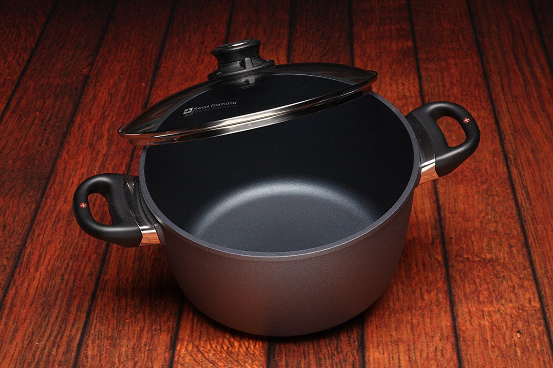 Swiss Diamond - 5.2 L Classic Nonstick Soup Pot with Lid (9.5") - 6124C