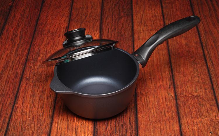Swiss Diamond - 6.3" XD Non-Stick Sauce Pan with Lid (16 cm) - XD6716C