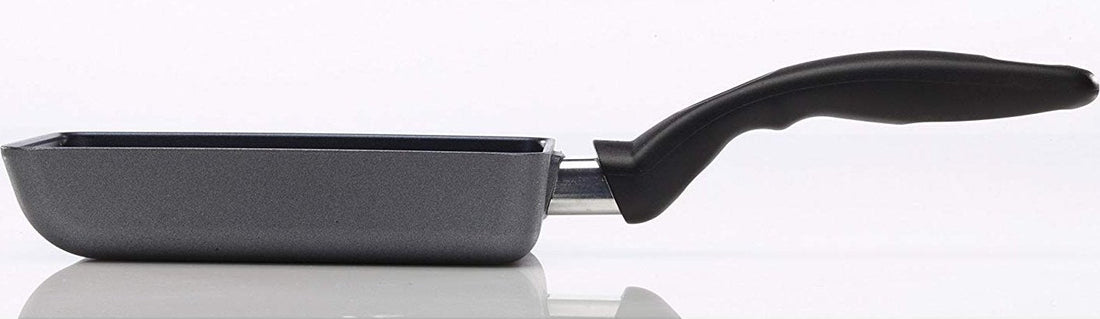 Swiss Diamond - 7" x 5" XD Non-Stick Japanese Omelet Pan (18 cm x 13 cm) - XD6318