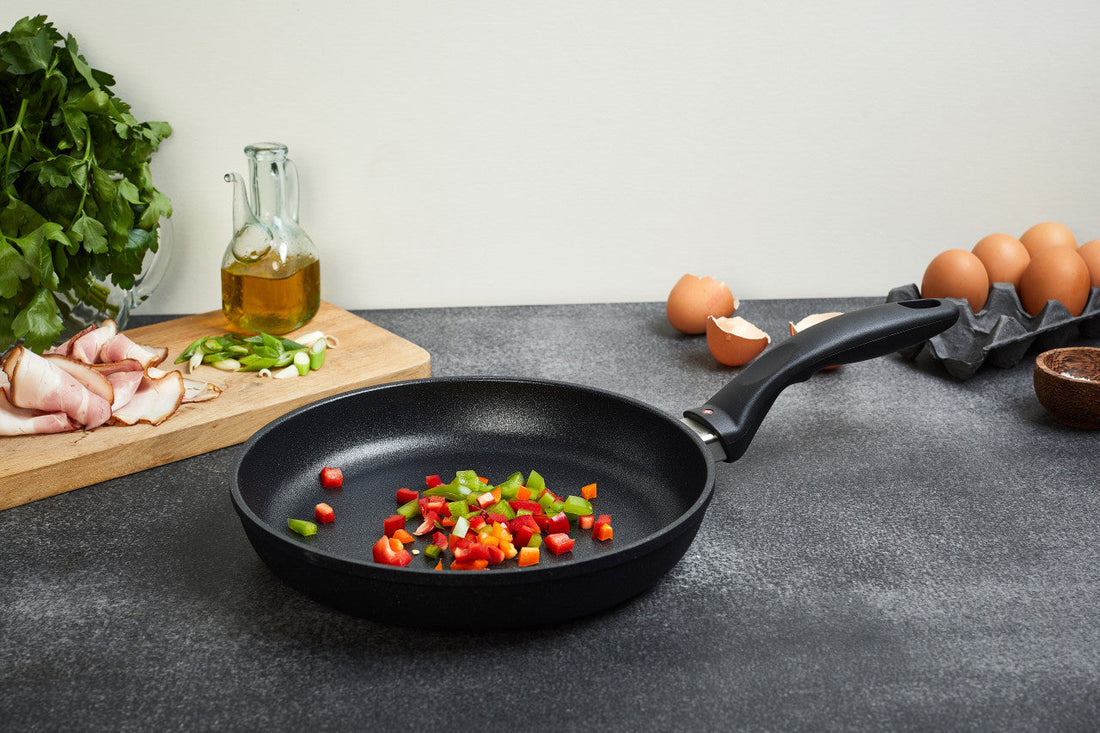 Swiss Diamond - 8" XD Non-Stick Fry Pan with Lid (20 cm) - XD6420C