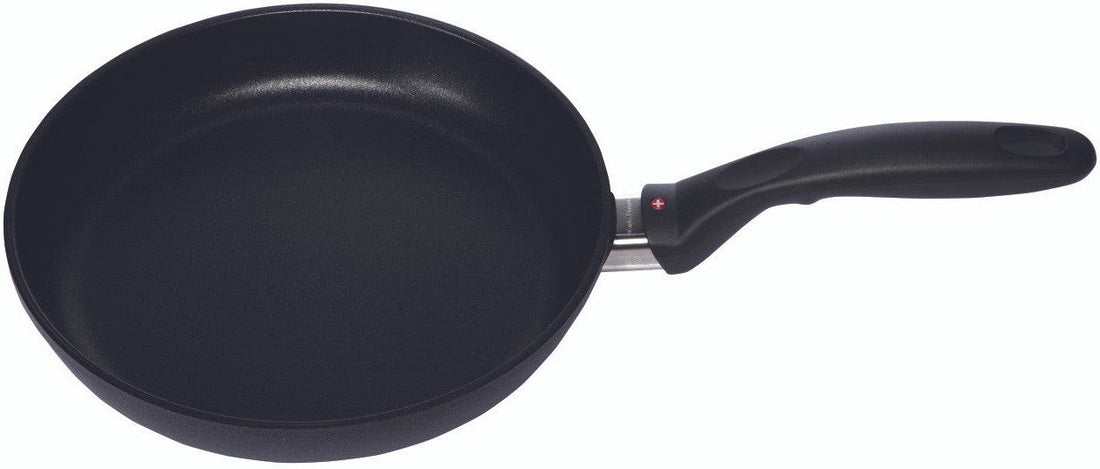 Swiss Diamond - 8" XD Non-Stick Induction Fry Pan with Lid (20 cm) - XD6420iC