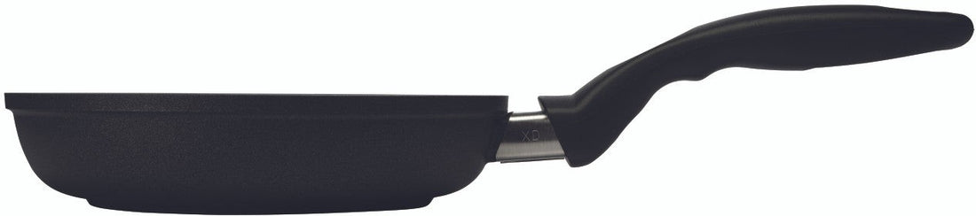 Swiss Diamond - 9.5" XD Non-Stick Fry Pan with Lid (24 cm) - XD6424C