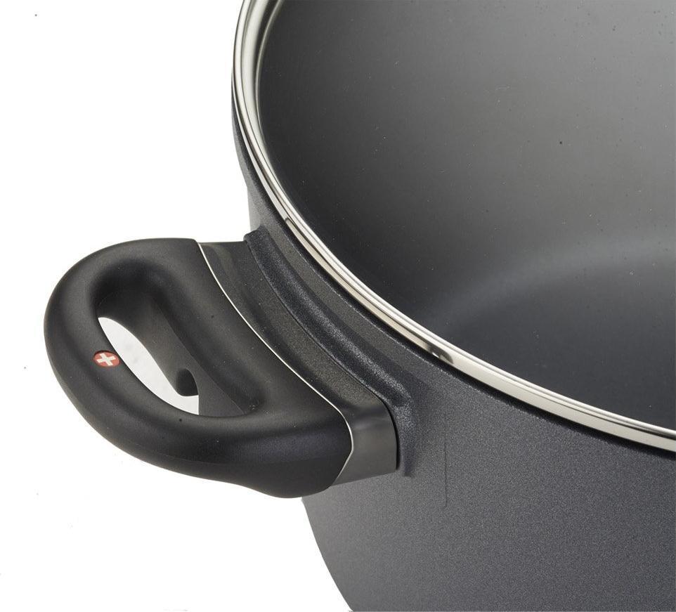 Swiss Diamond - 9.5" XD Non-Stick Induction Soup Pot with Lid (24 cm) - XD6124iC