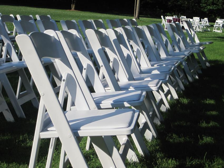 Tarrison - White All-Weather Resin Folding Chair - ASA23FDWHT