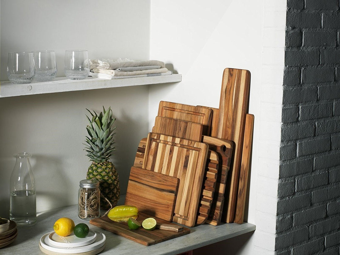 TeakHaus - 16" x 11" Essential Collection Edge Grain Bread Board - TH409