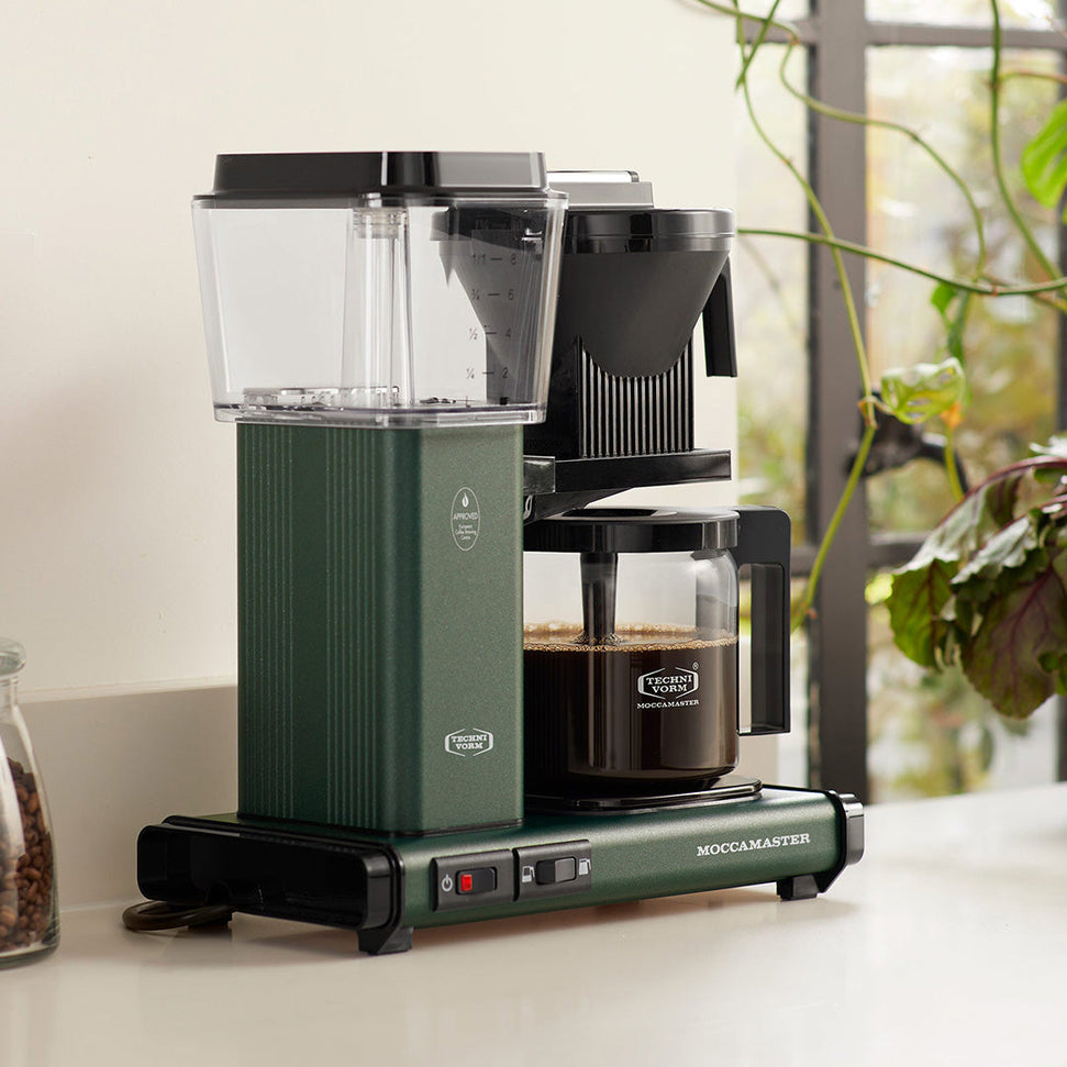 Technivorm - Moccamaster KBGV Select 40 Oz Juniper Coffee Maker with Glass Carafe - 53923