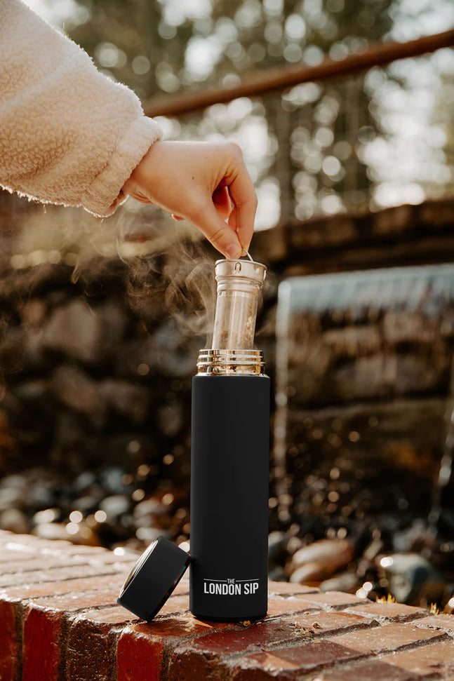 The London Sip - 16 Ounce Black Tea Infuser Bottle - TB16-B