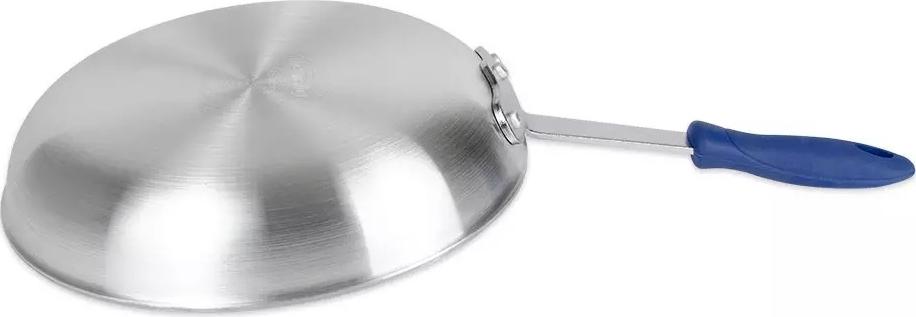 Thermalloy - 10" Aluminum Fry Pan with ThermoGrip Silicone Sleeve - 5813810