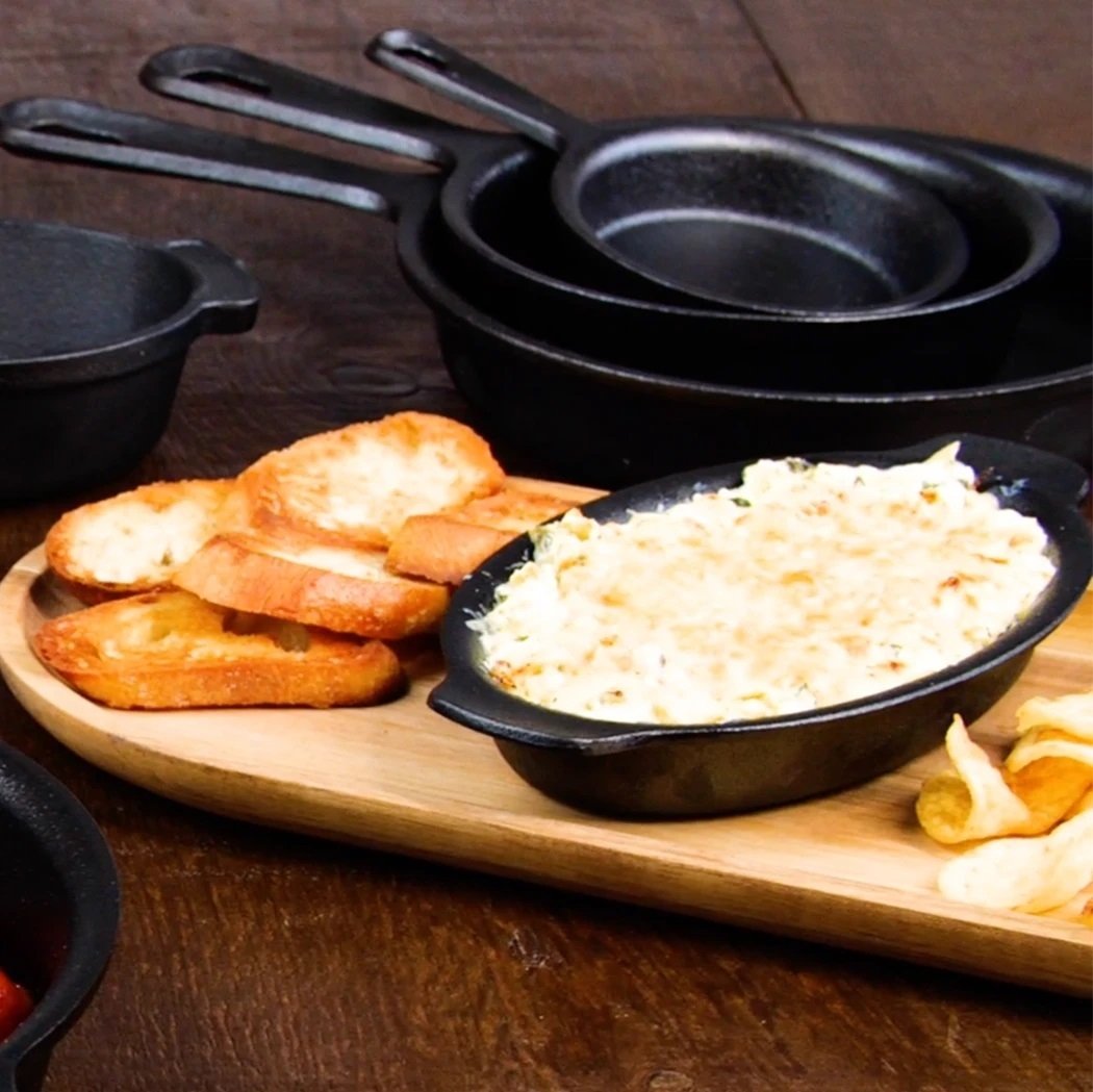 Thermalloy - 10" Preseasoned Cast Iron Skillet with Helper Handle - 573730