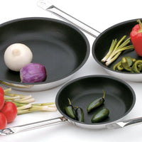 Thermalloy - 12.5" Stainless Steel Excalibur Non-Stick Fry Pan - 573778