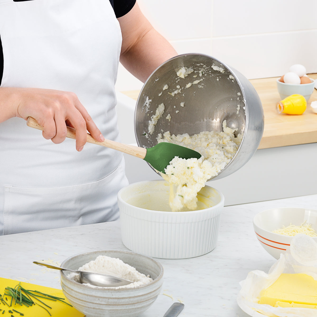 Tovolo - Flex-Core Wood Handle Pesto Spoonula - TV44004-500