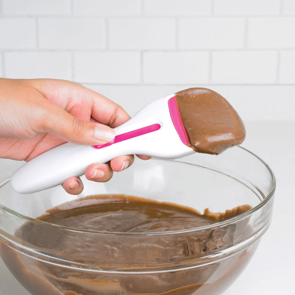Tovolo - Fuschia Cupcake Scoop - TV81-4344
