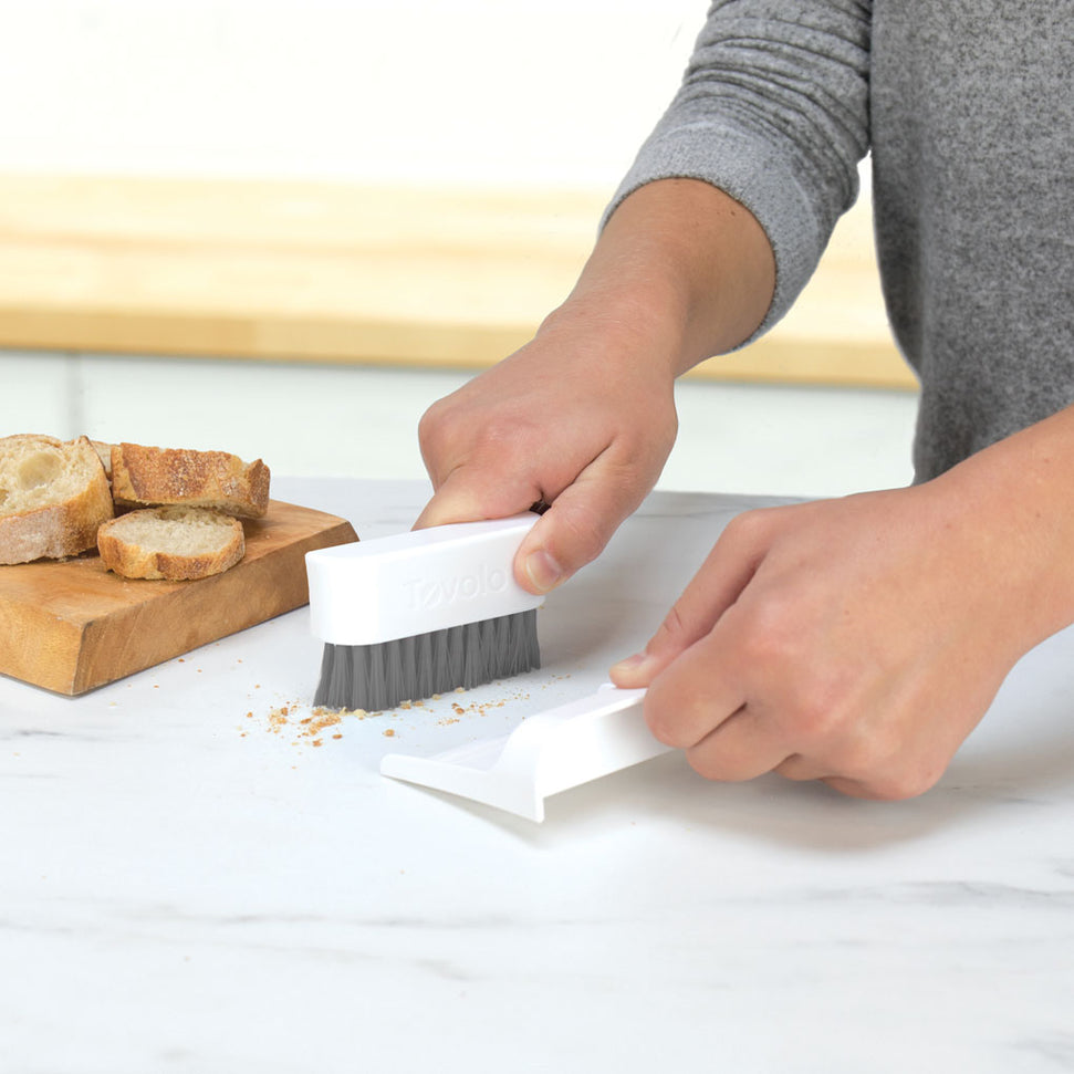 Tovolo - Magnetic Countertop Charocoal/White Brush & Dustpan - TV81-27978