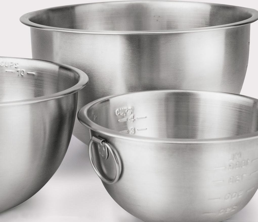 Tovolo - Stainless Steel Mixing Bowl Set with Lids, Set of 3 - TV81-1947