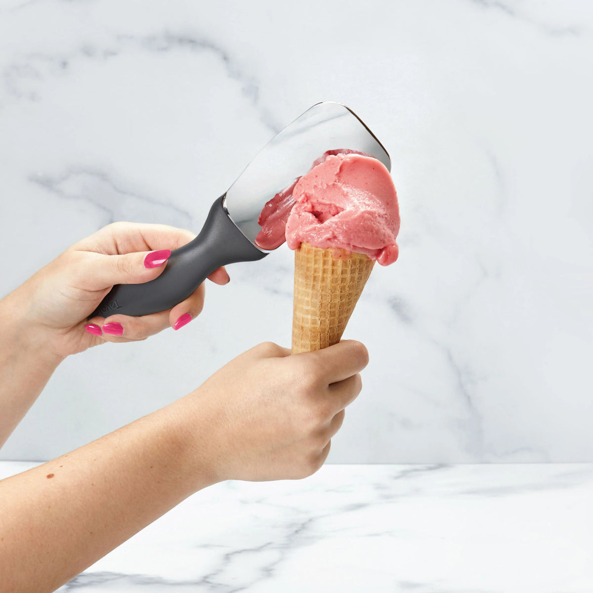 Tovolo - Tilt Up Ice Cream Charcoal Spade - TV82-1001024