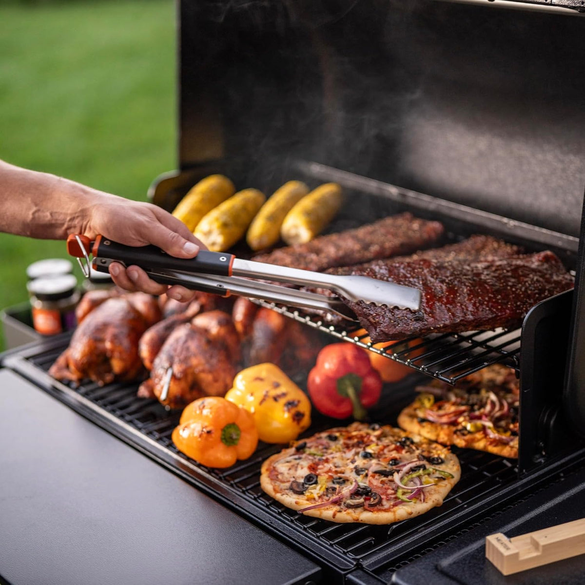 Traeger - BBQ Grill Tong - BAC797