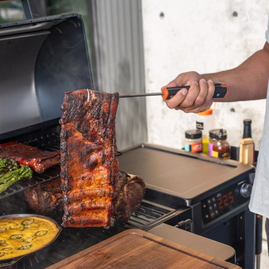 Traeger - BBQ Pig Tail Food Flipper - BAC799
