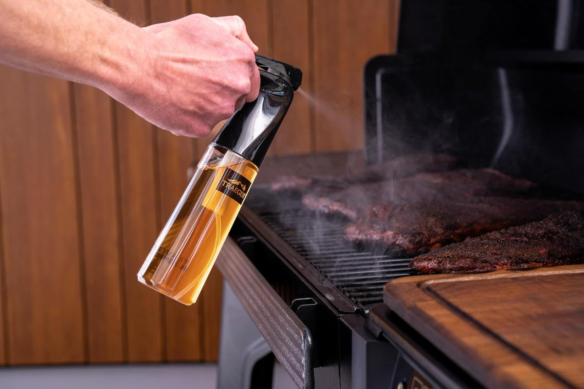 Traeger - BBQ Spritzer Spray Bottle - BAC836P