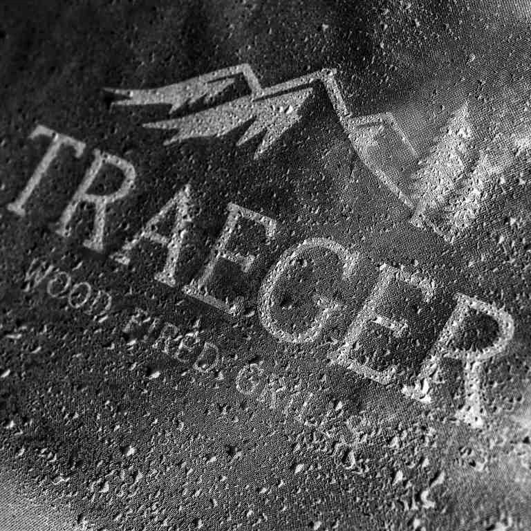 Traeger - Flatrock 2 Zone Full-Length Grill Cover - BAC815