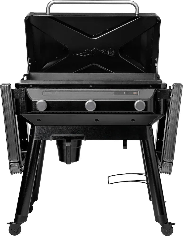 Traeger - Flatrock 3 Zone 33" Flat Top Propane Griddle - TF3CN59AN