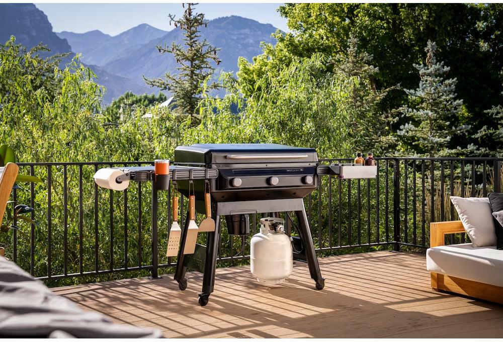 Traeger - Flatrock 3 Zone 33" Flat Top Propane Griddle - TF3CN59AN