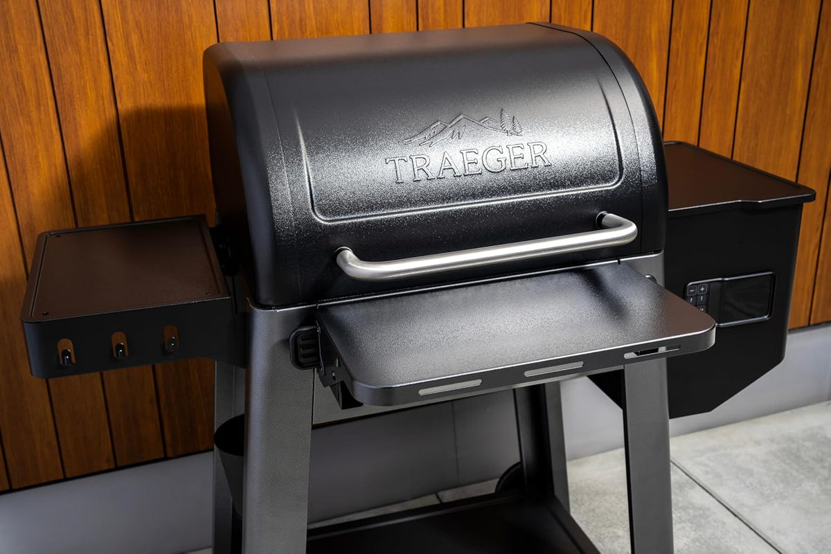 Traeger - P.A.L Pop-And-Lock X-Small Front Shelf - BAC870