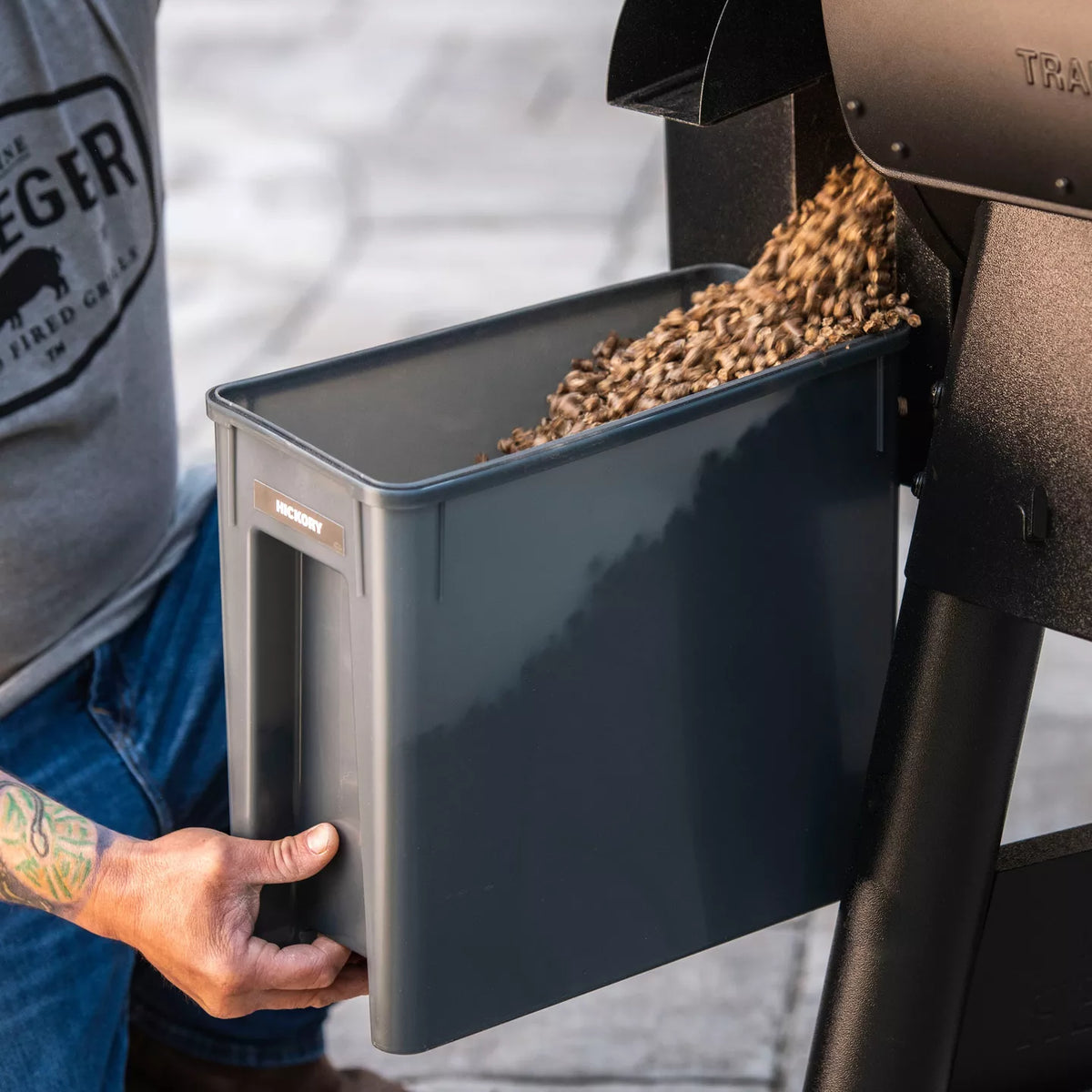 Traeger - StayDRY Pellet Bin & Lid - BAC615