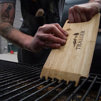 Traeger - Wooden Scape Grill Scraper - BAC454