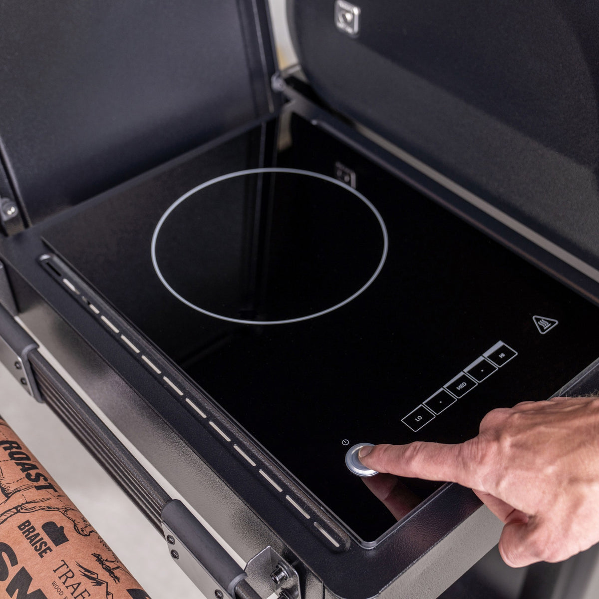 Traeger - Woodridge Elite Wood Pellet Grill - TFC97XLHC