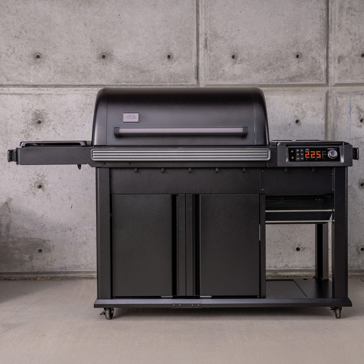 Traeger - Woodridge Elite Wood Pellet Grill - TFC97XLHC