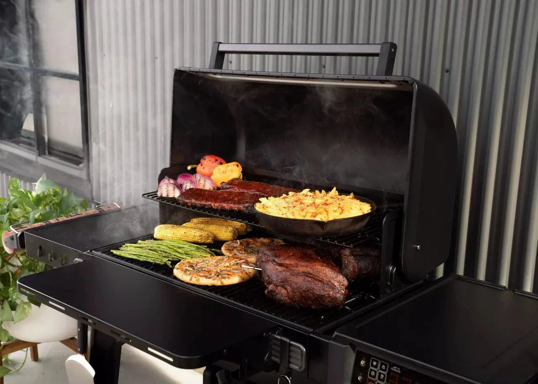 Traeger - Woodridge Pro Wood Pellet Grill - TFB97JLHC