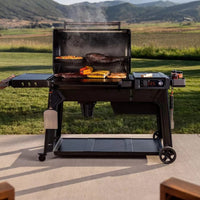 Traeger - Woodridge Pro Wood Pellet Grill - TFB97JLHC