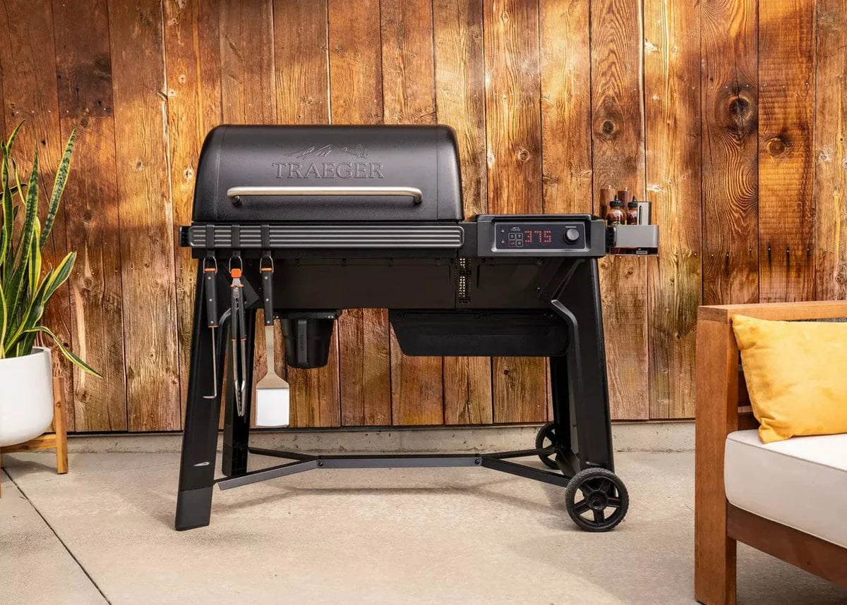 Traeger - Woodridge Wood Pellet Grill - TFB86MLHC