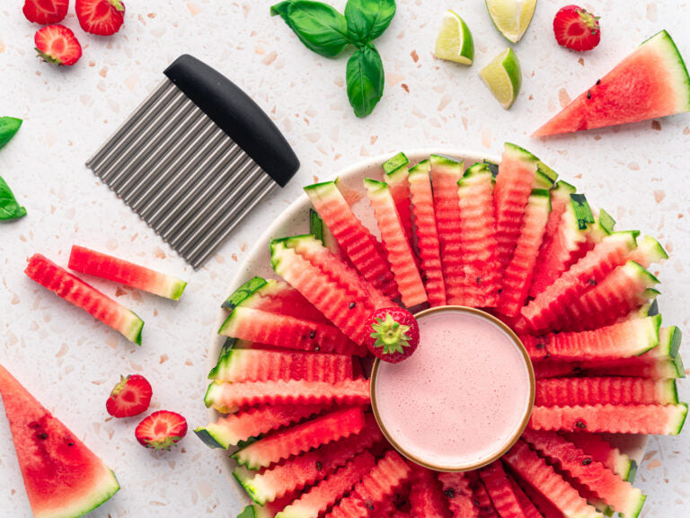 Triangle - Green Grip Crinkle Cutter - TR50-819-90