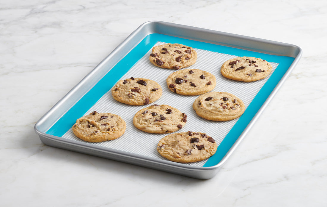 Trudeau - 10" x 15" Silicone Baking Mat - 05119060