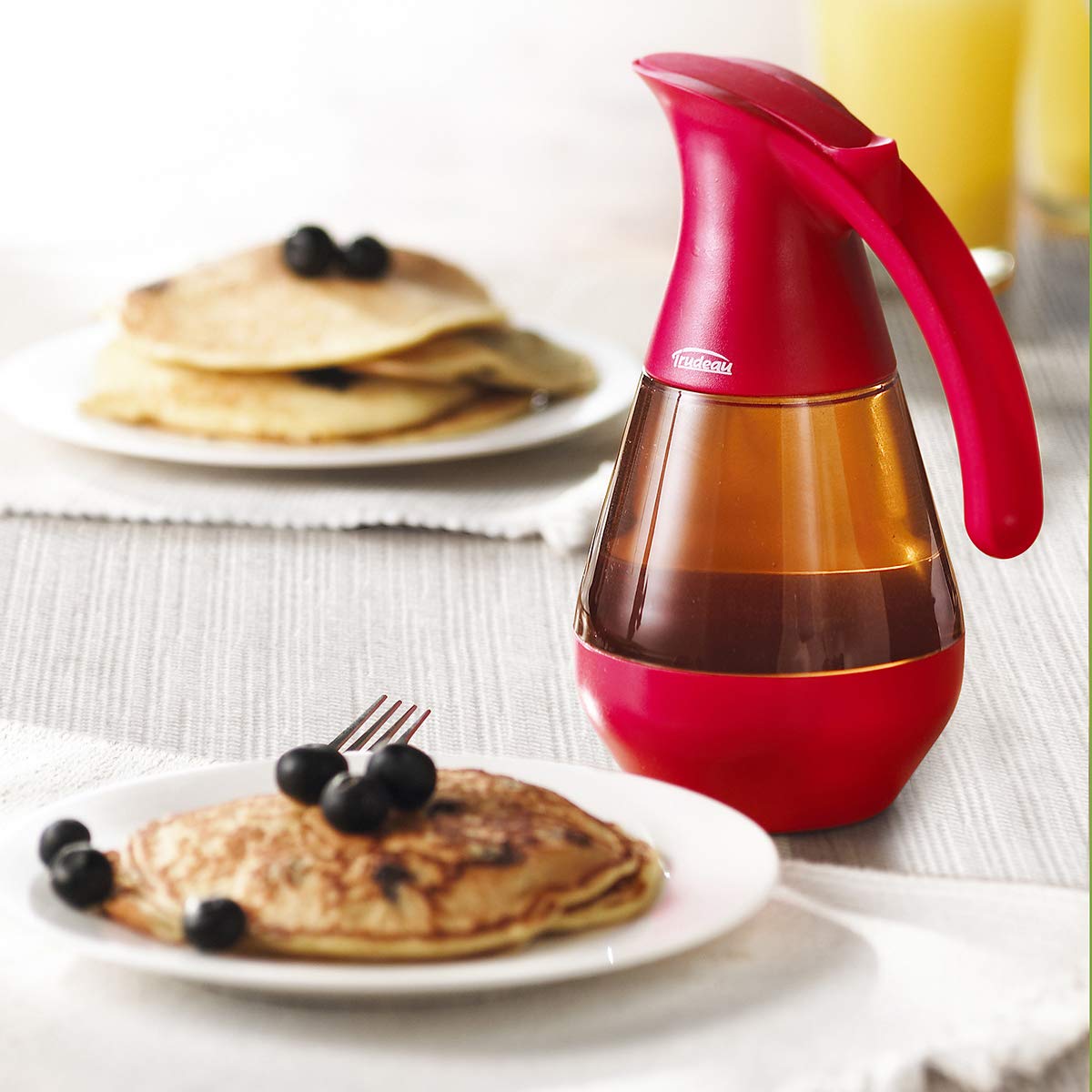 Trudeau - 19 Oz Red Syrup Dispenser - 0532990