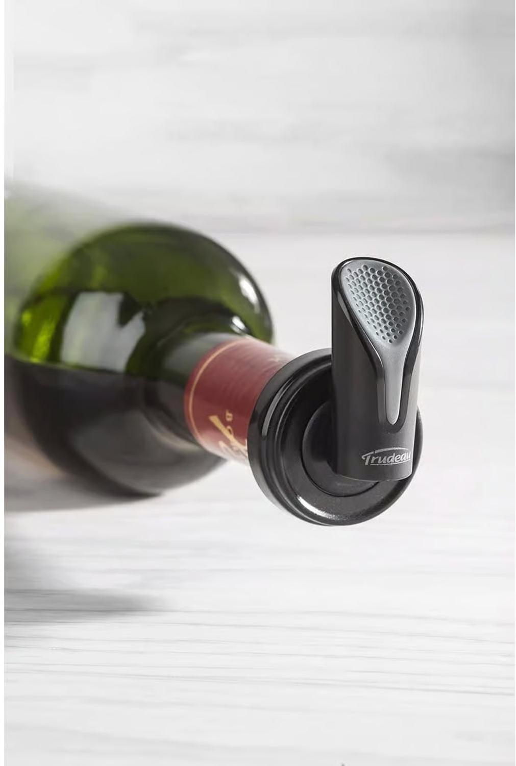 Trudeau - Black Stainless Steel Expandable Wine Stopper - 0578434