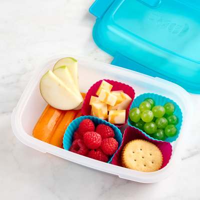 Trudeau - Pack of 12 Standard Silicone Muffin Cups - 05118665